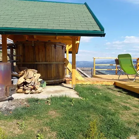 Glamping Hisice Orlic Muta