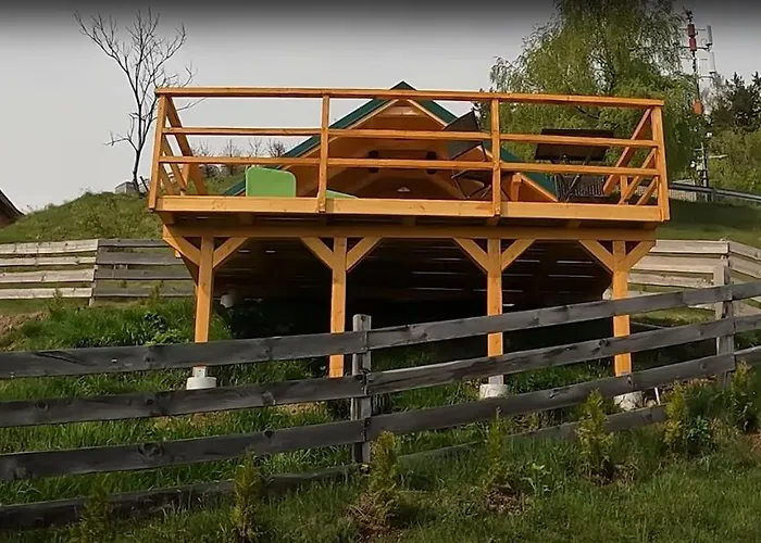 Glamping Hisice Orlic Muta