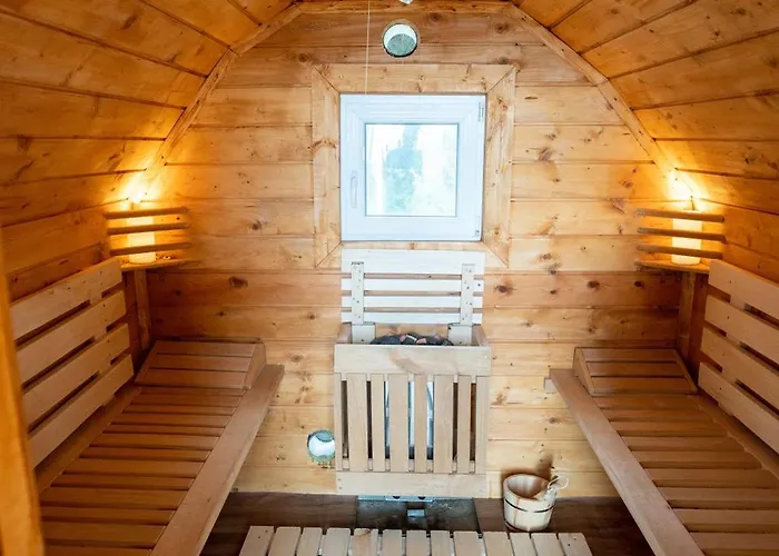 Glamping Hisice Orlic